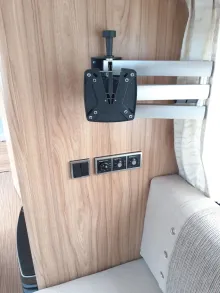 Fahrzeugbild Hymer Eriba Nova Light 515 Moving*Autark*Dusche*GasBoiler #19