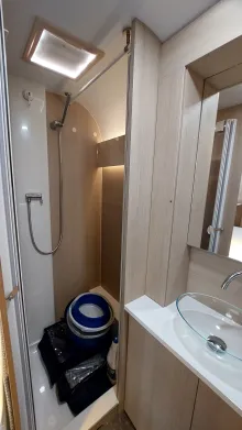 Fahrzeugbild Adria Adora 572 UT #6