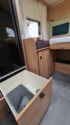 Bild 25 Joa Camp Teilintegrierte 75T - 5-Sitze, 3,5t, Vollaustattg