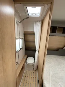 Fahrzeugbild LMC Tandero 480 D mit Dachklimaanlag, Radträger #21