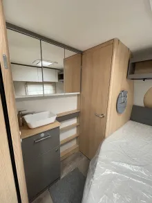 Fahrzeugbild LMC Tandero 480 D mit Dachklimaanlag, Radträger #20