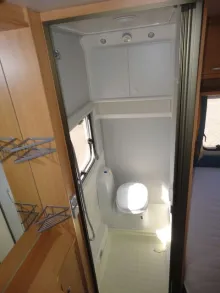 Fahrzeugbild Knaus Südwind 500 TF Nr. 62/franz. Bett #11