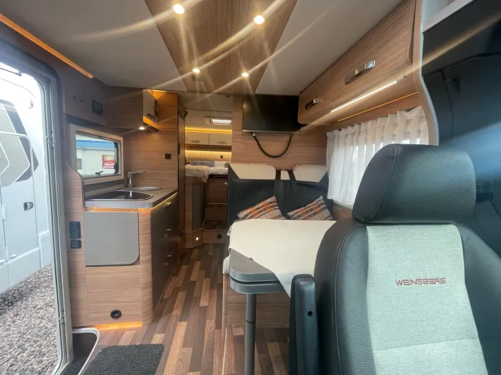 Fahrzeugbild Weinsberg CaraCompact Suite 640 MEG EDITION [PEPPER] #9