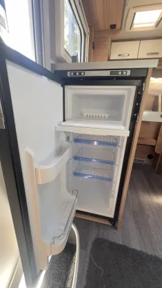 Bild 13 Weinsberg X-CURSION VAN 500 MQ EDITION [PEPPER] AKTIONSPREIS