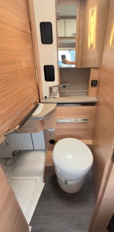 Bild 17 Weinsberg X-CURSION VAN 500 MQ EDITION [PEPPER] AKTIONSPREIS