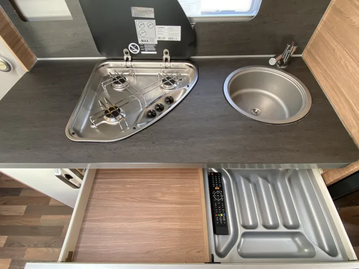Fahrzeugbild Weinsberg CaraOne 550 QDK Mietwagen SW BC 5500 #18