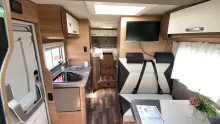 Fahrzeugbild Weinsberg CaraCompact 640 MEG EDITION [PEPPER] #5