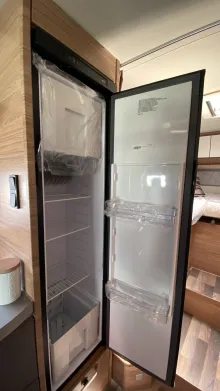 Fahrzeugbild Weinsberg CaraCompact 640 MEG EDITION [PEPPER] #13