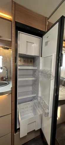 Fahrzeugbild Knaus L!VE I 650 MEG Verfügbar 11. 2026 #12