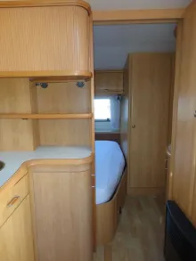 Fahrzeugbild Hobby Excellent 460 UFe Nr. 33 - franz. Bett #17
