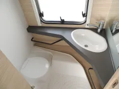 Bild 7 Fendt Apero 495 SKM 1.800 Kg , Deko Paket Plus