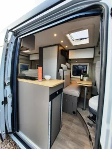 Fahrzeugbild LMC Innovan 540 #9