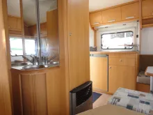 Fahrzeugbild Chateau Caratt 350 Nr. 55 - Mover, franz. Bett #17