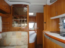 Fahrzeugbild Hobby Excellent 410 SFe Nr. 70 - Mover, franz. Bett #7