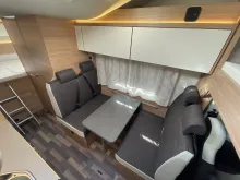 Fahrzeugbild Weinsberg CaraHome 650 DG - Alkoven - für 5 Personen #11