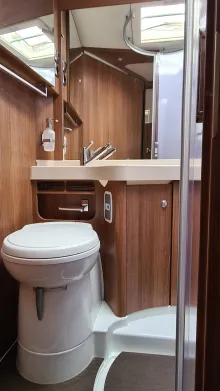 Fahrzeugbild Carthago c-tourer I 148 LE Listenpreis: 179.512€ #27