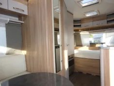 Bild 5 Bürstner Premio 435 TS Nr. 110 - Doppelbett