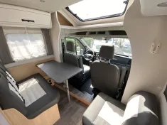 Bild 7 Sunlight T 680 Adventure Edition Ford Automatik