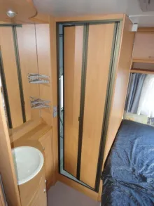 Fahrzeugbild Knaus Südwind 450 Nr. 100/franz. Bett/RSG #19