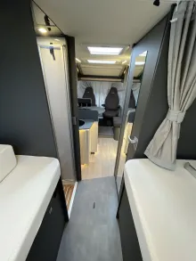 Fahrzeugbild Laika Kosmo L 409 mit Tageszulassung #23