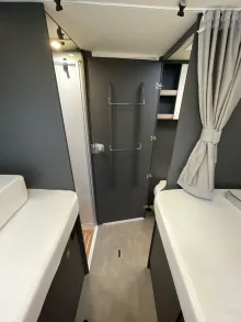 Fahrzeugbild Laika Kosmo L 409 mit Tageszulassung #24