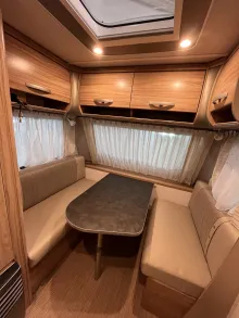 Fahrzeugbild Hymer Eriba Nova Light 425 #6