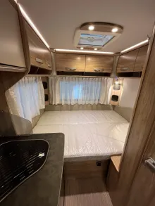 Fahrzeugbild Hymer Eriba Nova Light 425 #9