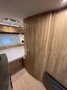 Fahrzeugbild Hymer Eriba Nova Light 425 #11