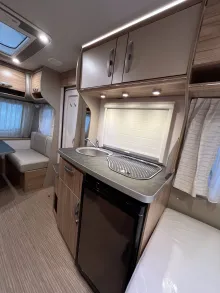 Fahrzeugbild Hymer Eriba Nova Light 425 #18
