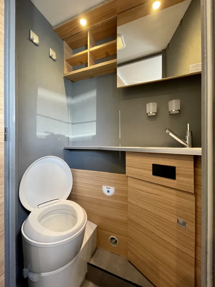 Fahrzeugbild Dethleffs Just 90 T 7052 EB #19