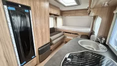 Bild 7 Hymer Eriba Nova Light 515 Moving-Paket