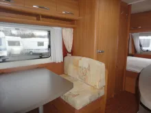 Fahrzeugbild Hobby De Luxe 440 SF Nr. 52-4 - Mover, Doppelb. #5