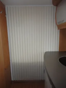 Fahrzeugbild Hobby De Luxe 440 SF Nr. 52-4 - Mover, Doppelb. #17