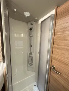 Fahrzeugbild Weinsberg CaraCore 700 MEG #17