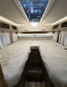 Fahrzeugbild Weinsberg CaraCore 700 MEG #9