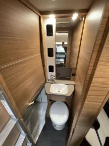 Fahrzeugbild Weinsberg X-CURSION VAN 500 MQ EDITION [PEPPER] - mit Automatik, Klima, TV-Sat #16