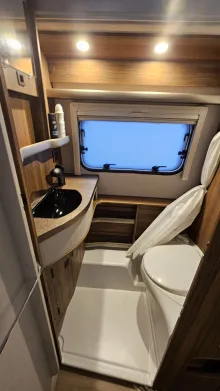 Fahrzeugbild Hymer Eriba Touring Triton 430 Legend Markise Tageszulassung #12