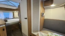 Fahrzeugbild Hymer Eriba Touring Triton 430 Legend Markise Tageszulassung #10