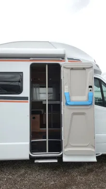 Fahrzeugbild Weinsberg CaraCompact Suite 640 MEG EDITION [PEPPER] Sofort verfügbar #13