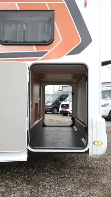 Fahrzeugbild Weinsberg CaraCompact Suite 640 MEG EDITION [PEPPER] Sofort verfügbar #15