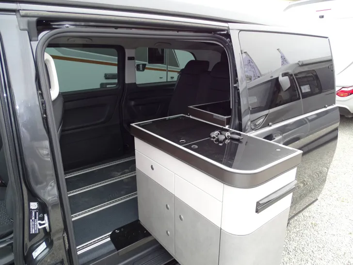 Fahrzeugbild Pössl CAMPSTAR VITO #8