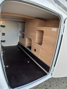 Fahrzeugbild Weinsberg CaraSuite 650 MEG Automatikgetriebe/155 PS #8