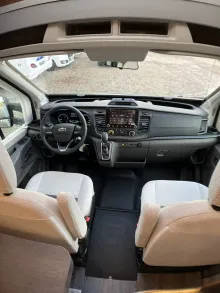 Fahrzeugbild Weinsberg CaraSuite 650 MEG Automatikgetriebe/155 PS #10