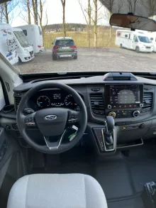 Fahrzeugbild Weinsberg CaraSuite 650 MEG Automatikgetriebe/155 PS #11
