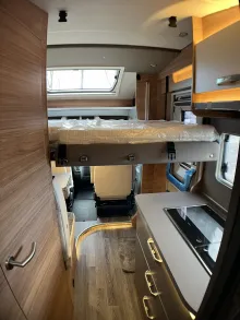 Fahrzeugbild Weinsberg CaraSuite 650 MEG Automatikgetriebe/155 PS #22
