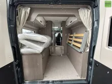 Fahrzeugbild Challenger Van V114 Road Edition Premium #26