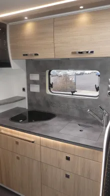 Fahrzeugbild Frankia Titan NEXT INDUS-Toilette&Autark #15