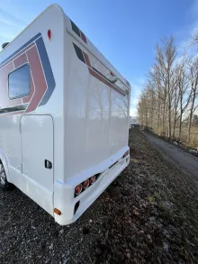 Fahrzeugbild Weinsberg CaraCompact Suite 640 MEG EDITION [PEPPER] Anhängerkupplung #6
