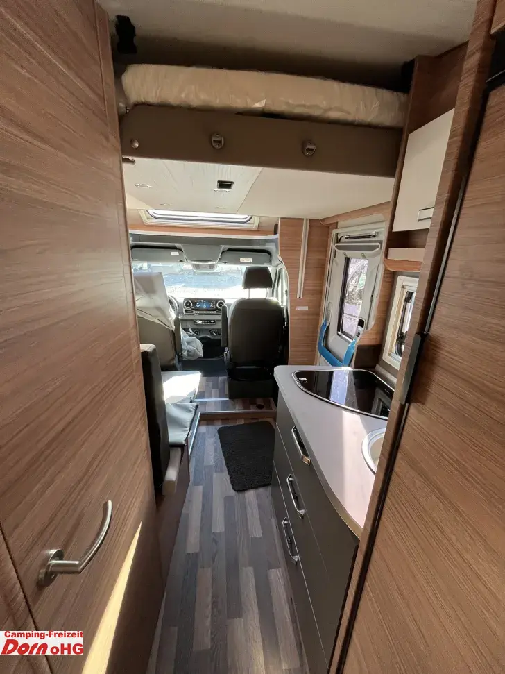 Fahrzeugbild Weinsberg CaraCompact Suite 640 MEG EDITION [PEPPER] Anhängerkupplung #14