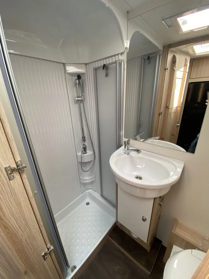 Fahrzeugbild Sunlight A 70 Markise #14